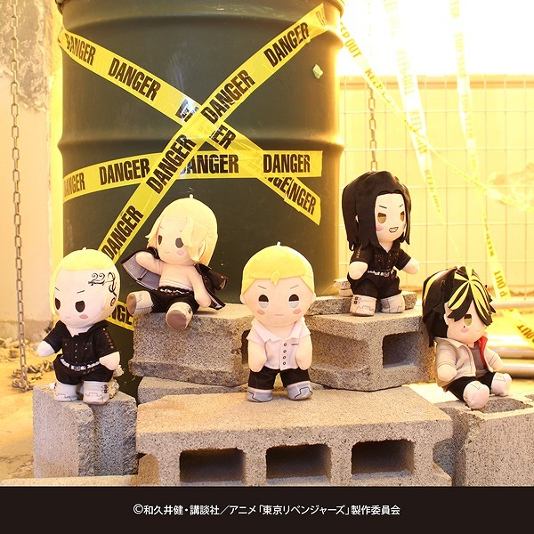 東京リベンジャーズ」東京卍會や芭流覇羅をイメージしたスカジャンや