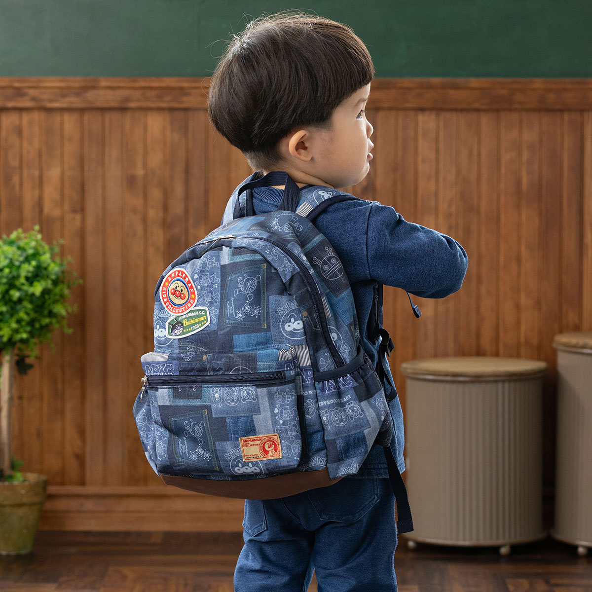 デニムパッチワークリュック11L ｜アイテム｜アンパンマンキッズ