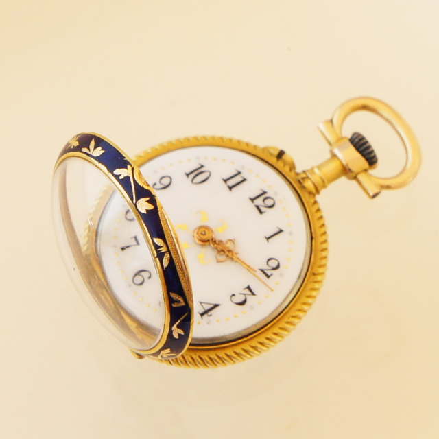 フランス「ダイヤ＆青エナメル 花文様 懐中時計」《アンティックかとう》