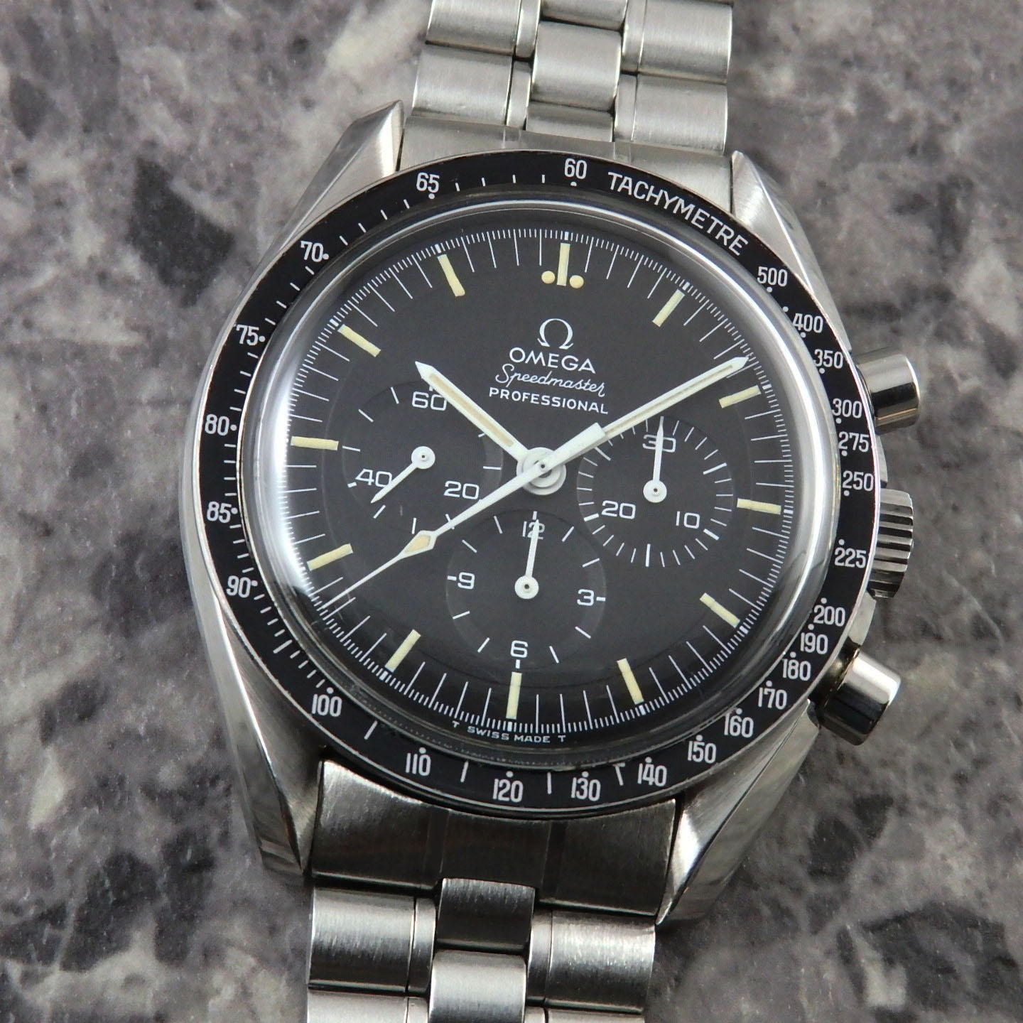オメガ スピードマスター プロフェッショナル 手巻 OMEGA Speedmaster