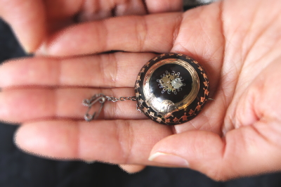 アンティークピケブローチ ピクウェ べっ甲 アンティークブローチ