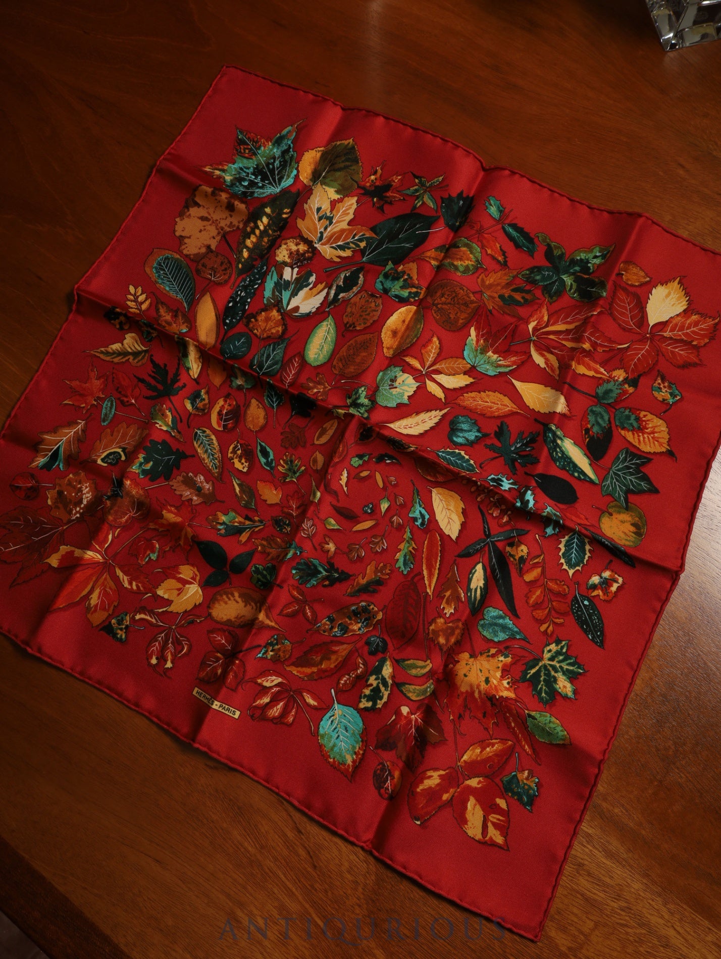 カレ（ポケットチーフ）の商品一覧 | 東京銀座のヴィンテージドレス