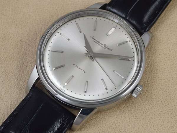 IWC インターナショナル 筆記体ロゴ Cal.853 ぺラトン式自動巻き