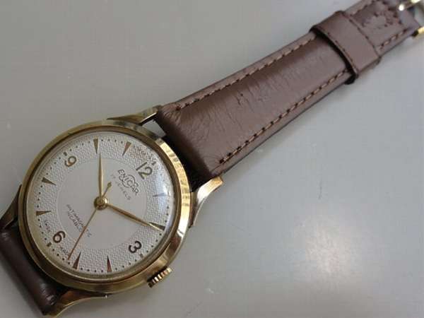 エニカ ENICAR 18金無垢 手巻き 希少アンティーク | アンティー