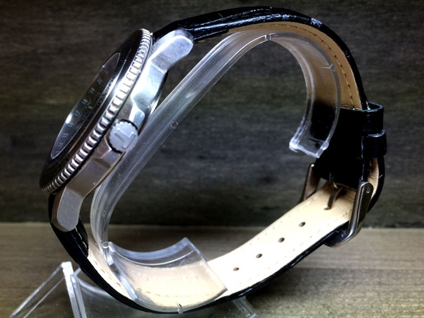 ティソ ナビゲーター N250 クオーツ 美品 世界24都市の現地時刻を瞬時