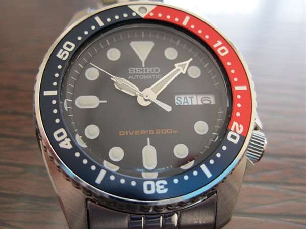 セイコー デッドストック 赤青ダイバー200M オートマチック | アン