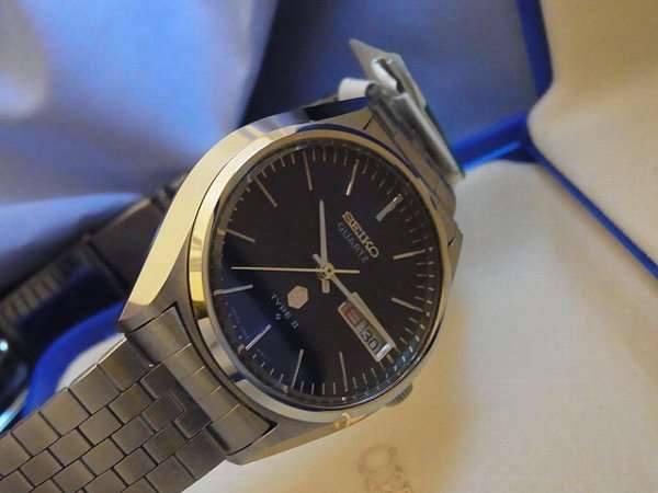 セイコー クォーツ タイプ2 未使用品 1976年製 諏訪セイコー製 コイン