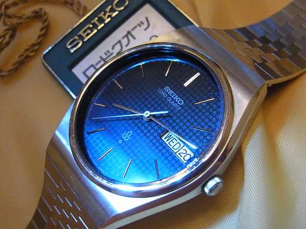セイコー 未使用品 1979年製 諏訪セイコー製 日本製高級オールド