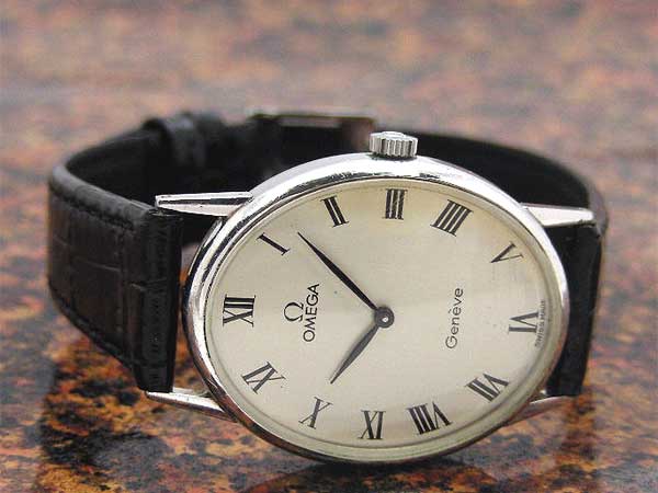 オメガ ジュネーブ レディース オーバルケース 手巻き | アンティー