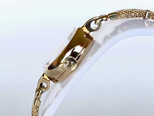 オメガ 金張りレディースウォッチ アーモンド型 手巻き 美品 | アン