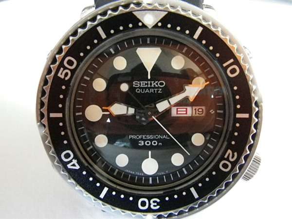 セイコー SEIKO ダイバー スキューバ 200m ブラックサムライ チタン