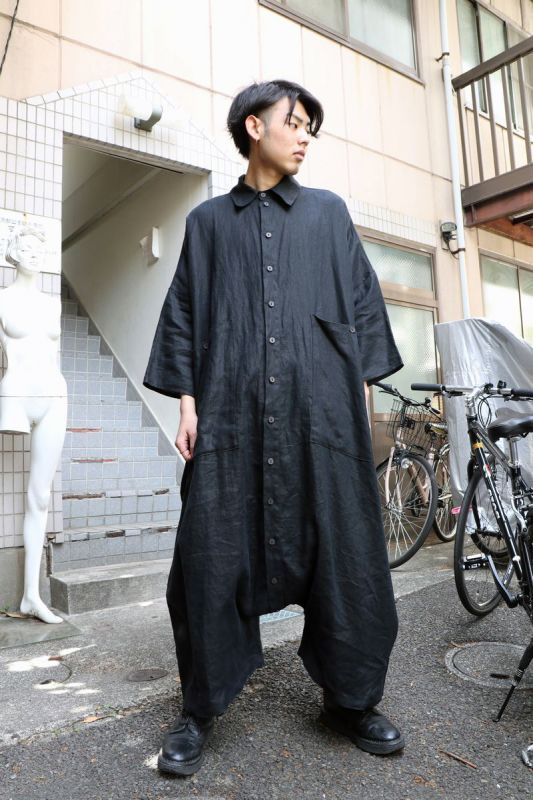 69 シックスティーナイン】オーバーサイズリネン地オールインワン BLACK