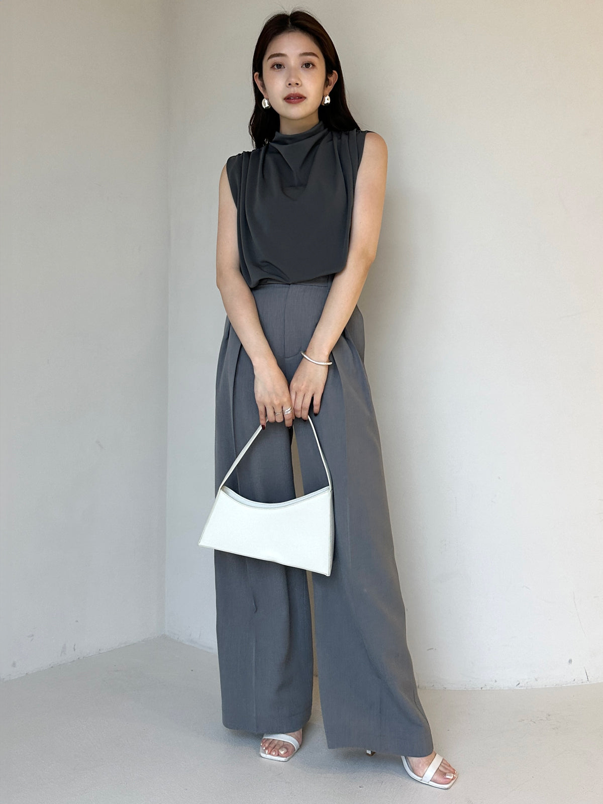 ギャザードレープカットトップス