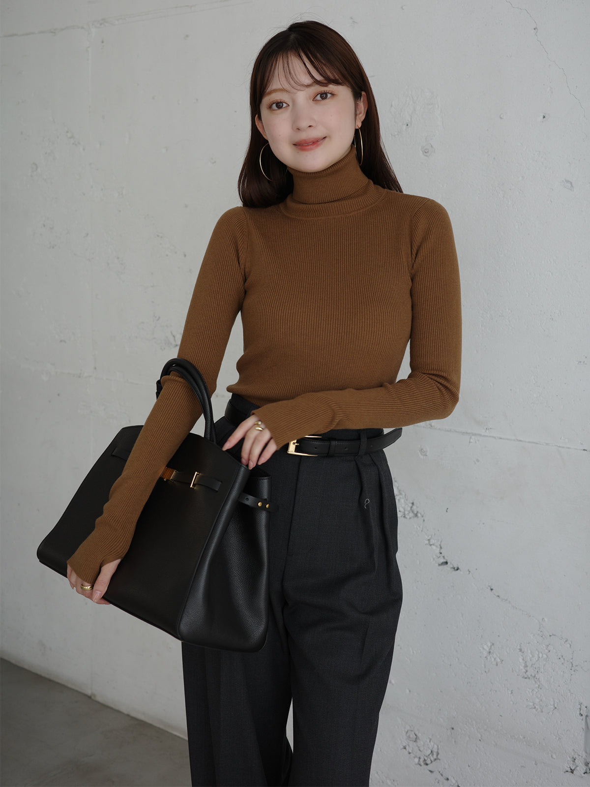 シルクカシミアブレンドフィットリブタートルニット