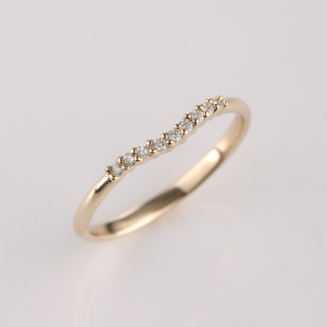 K10 ダイヤモンド V字 デザイン リング – anybelle