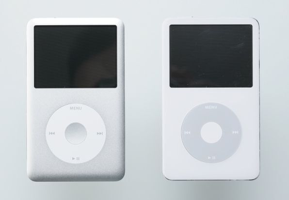 ASCII.jp：難易度最高ランク!! iPod classic(シルバー／80GB)分解レポート