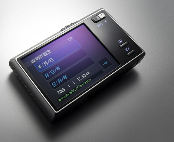 ASCII.jp：【レビュー】全面タッチパネルのコンパクト機 ソニー