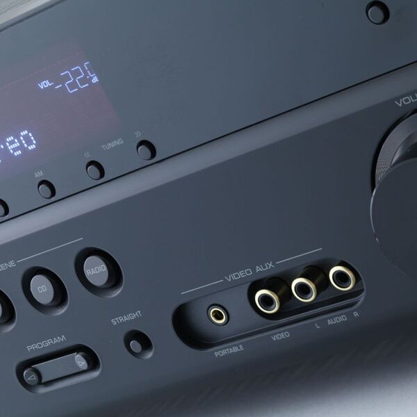 ASCII.jp：初心者も安心の3D対応AVアンプ「RX-V567」 (1/5)