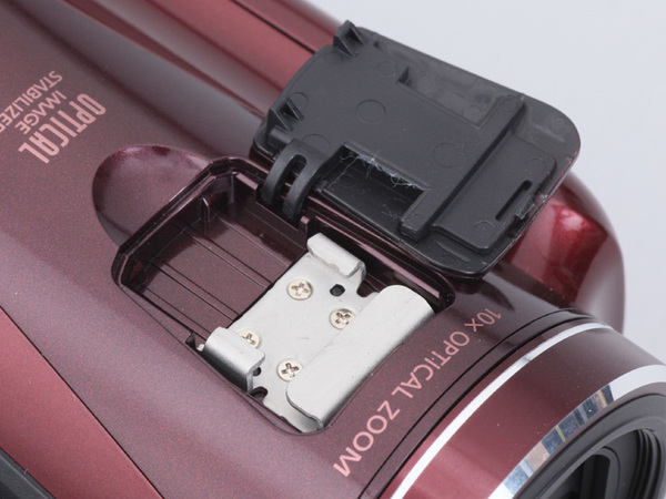 ASCII.jp：プロ向けCMOS投入！ キヤノン「iVIS HF M41」の実力 (2/5)