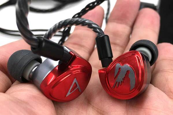 ASCII.jp：マイケル・ジャクソンの名曲「Dirty Diana」の名前を冠した