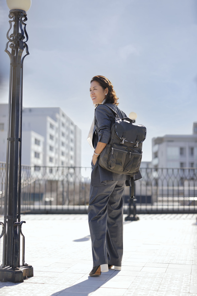 レスポートサック、超軽量「エッセンシャル」シリーズからスタイリスト