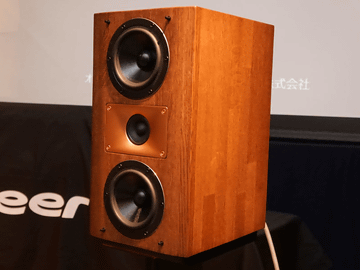 ウイスキー樽使用のパイオニア「ピュアモルトスピーカー」10年ぶりに