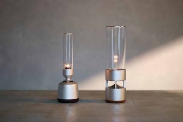 ソニーのグラスサウンドスピーカーがハイレゾ+Wi-Fiに進化。ろうそく風