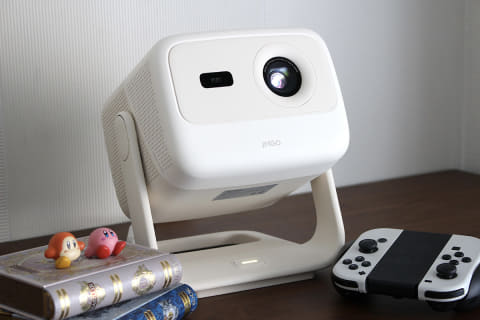 大画面でレトロゲーム”開眼、10万円を切る本格プロジェクタ「N1S Nano