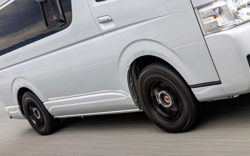 横浜ゴムのキャンピングカー専用タイヤ「ブルーアース・キャンパー