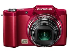 オリンパス、光学24倍ズームのデジカメと双眼鏡を組み合わせた「大望遠