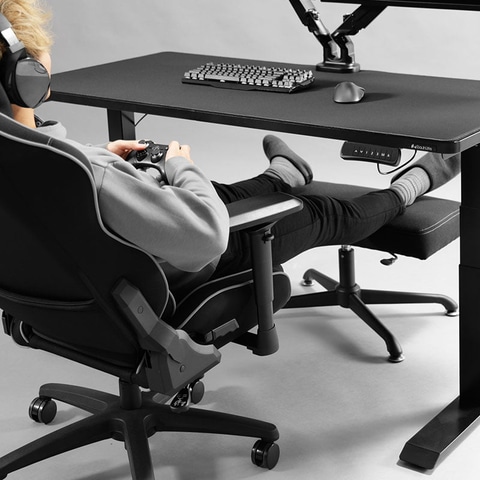 高身長でも快適!! バウヒュッテ、ゲーミングチェア「G-571」と座椅子