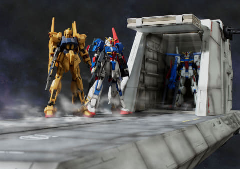 ガンダムZZ」より「ネェル・アーガマ」の1/144ガンプラ用カタパルト