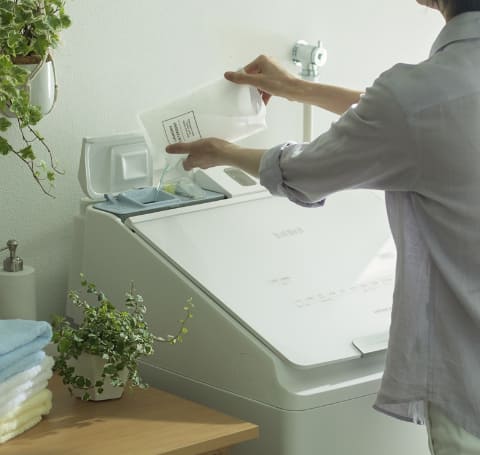 日立、洗剤自動投入の縦型洗濯乾燥機「ビートウォッシュ」洗い方や時間