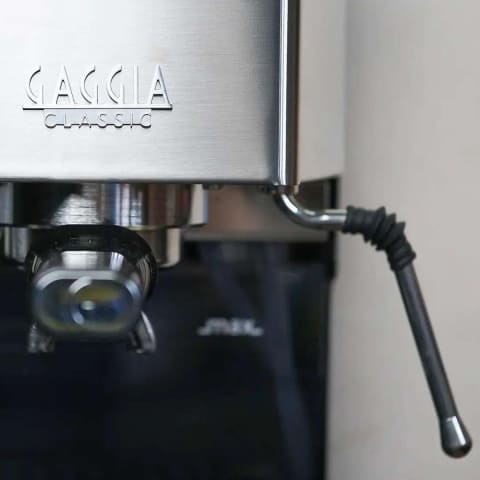 プロ仕様のエスプレッソマシン、GAGGIA「Classic Evo Pro」 - 家電 Watch