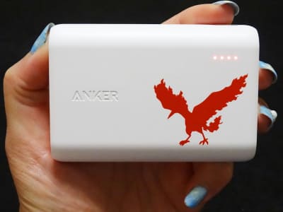 大人も持てるクールなポケモンデザイン「Anker PowerCore ファイヤー