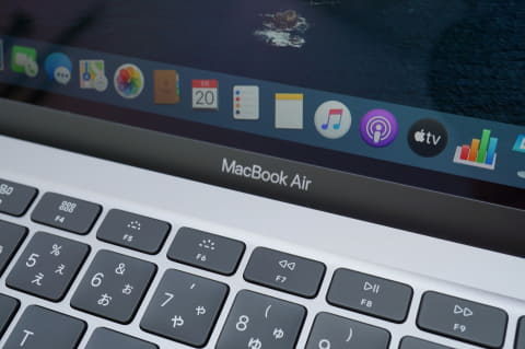 PC短評】「MacBook Air 2020」を一足早く開封。前モデルと性能を簡単に