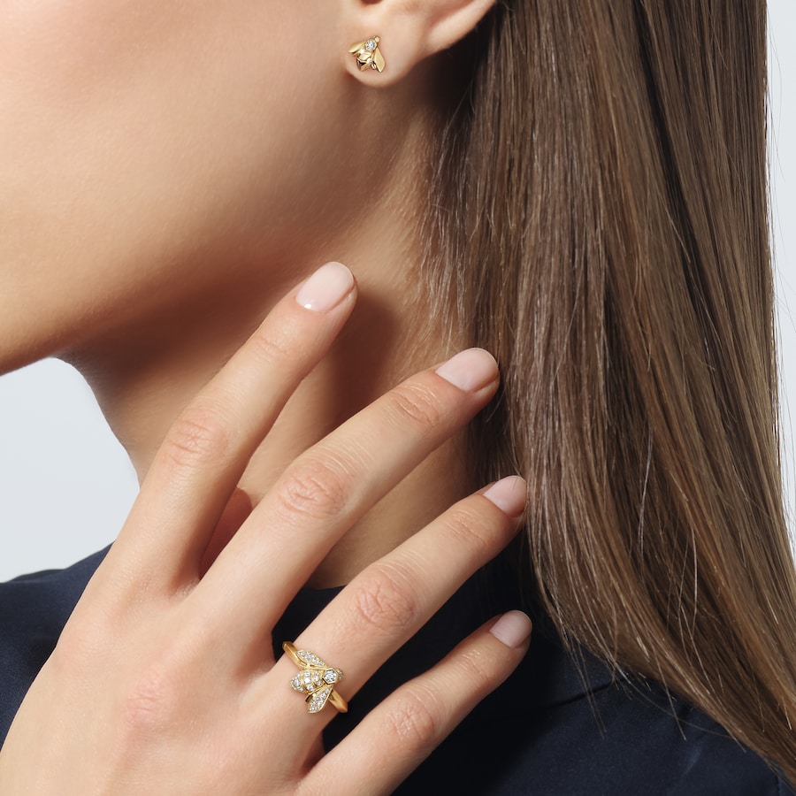 Bee de Chaumet 「ビー ドゥ ショーメ」コレクション イヤリング