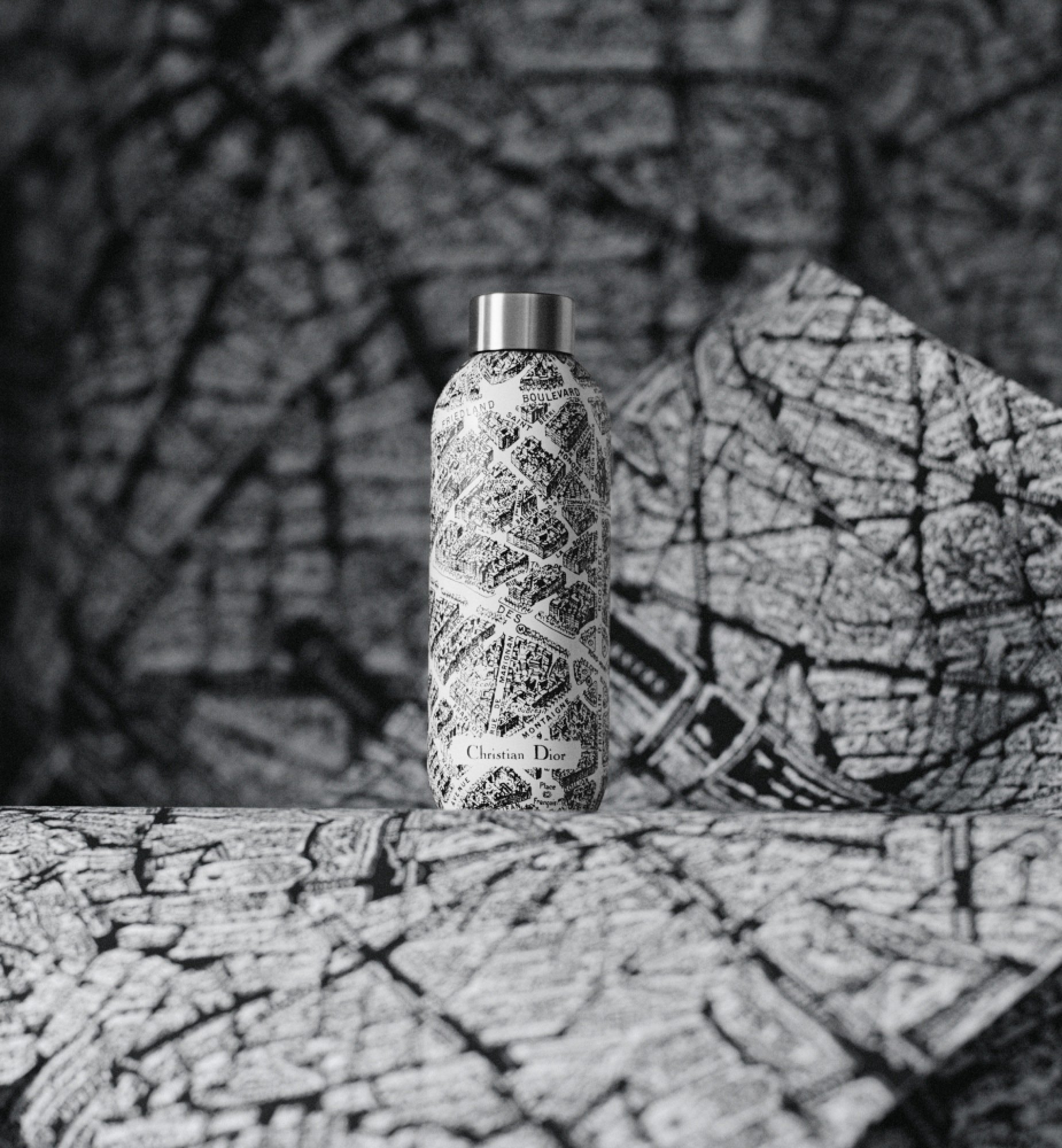 DIOR | ウォーターボトル プラン ドゥ パリ