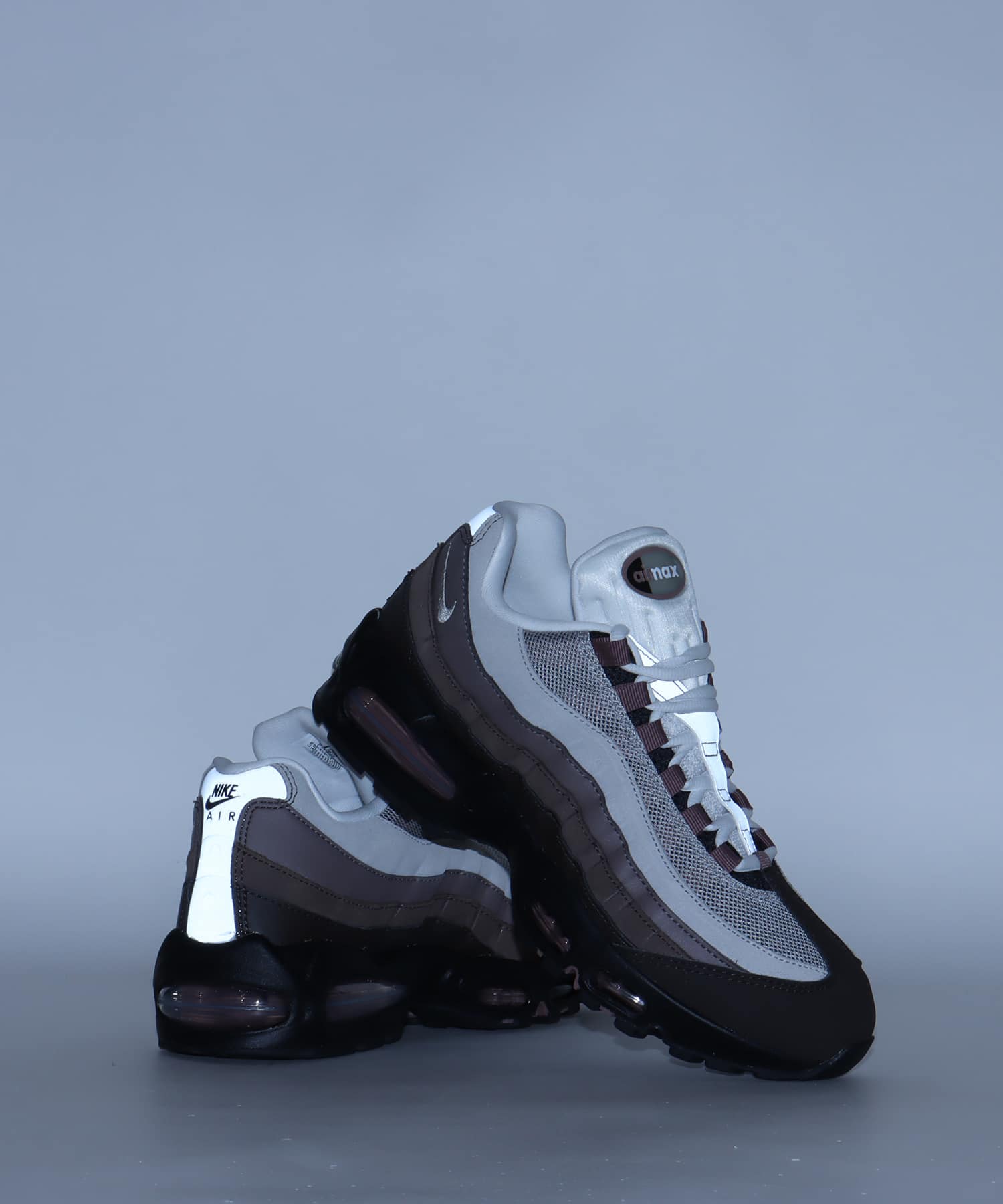 NIKE W AIR MAX 95 VELVET BROWN/PEARL GREY-BAROQUE BROWN（ナイキ