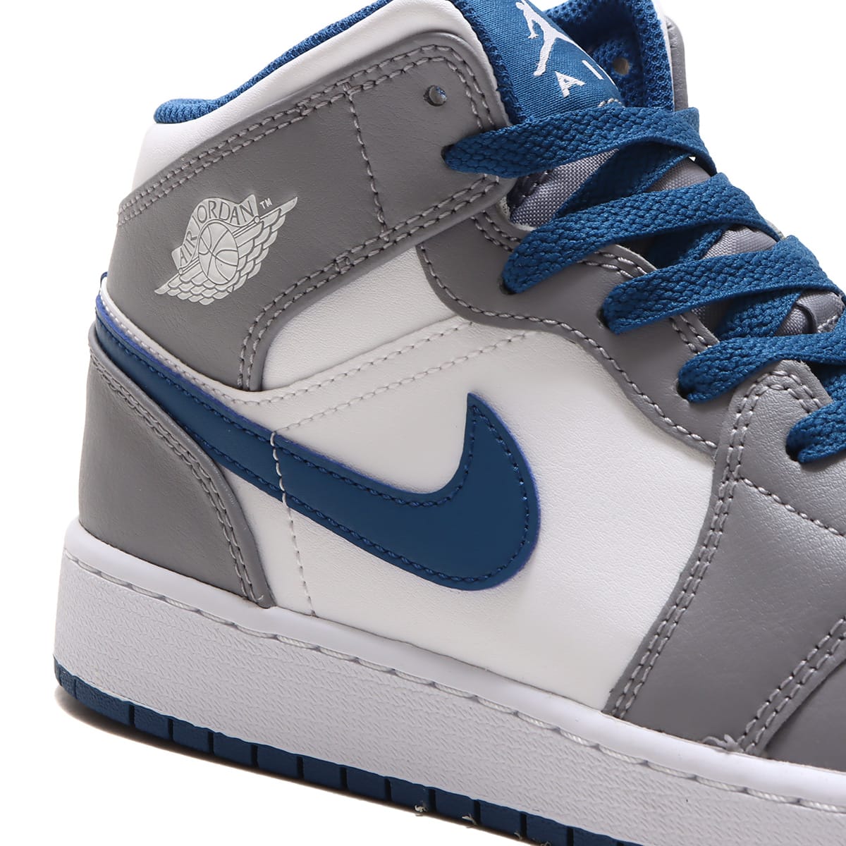 JORDAN BRAND AIR JORDAN 1 MID GS CEMENT GREY/WHITE-TRUE BLUE 23SP