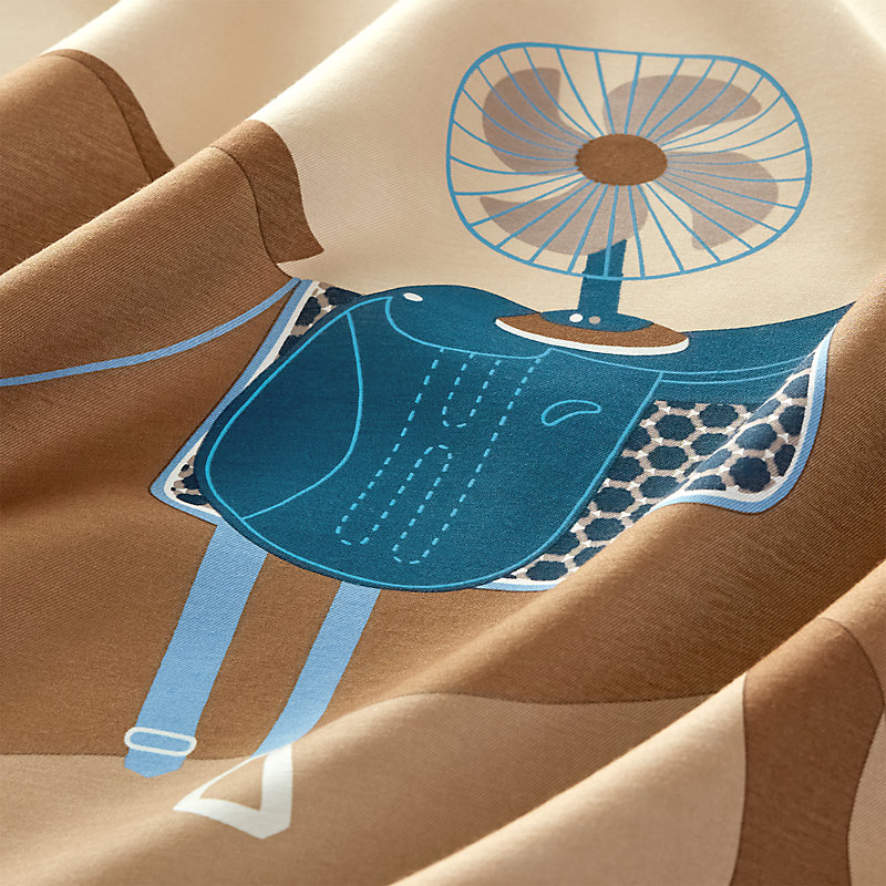 Surfing Fan scarf 65 | Hermès UAE