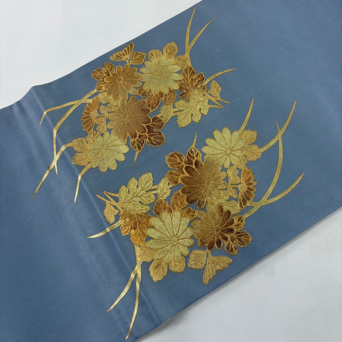 袋帯 秀品 菊 金彩 螺鈿 青灰色 お太鼓柄 正絹 【中古】 - メルカリ