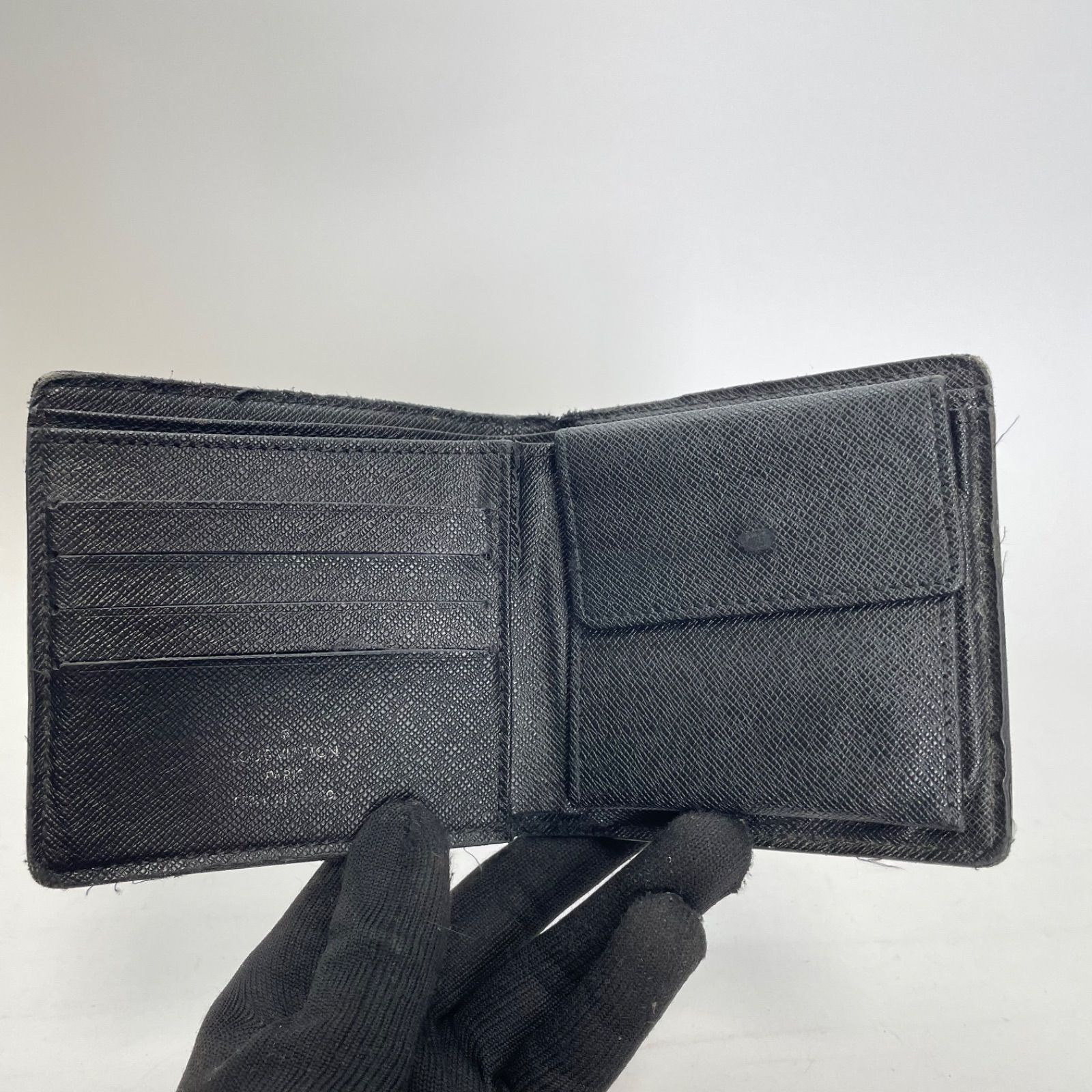 3549 LOUIS VUITTON ルイヴィトン ダミエ ・グラフィット 二つ折り財布