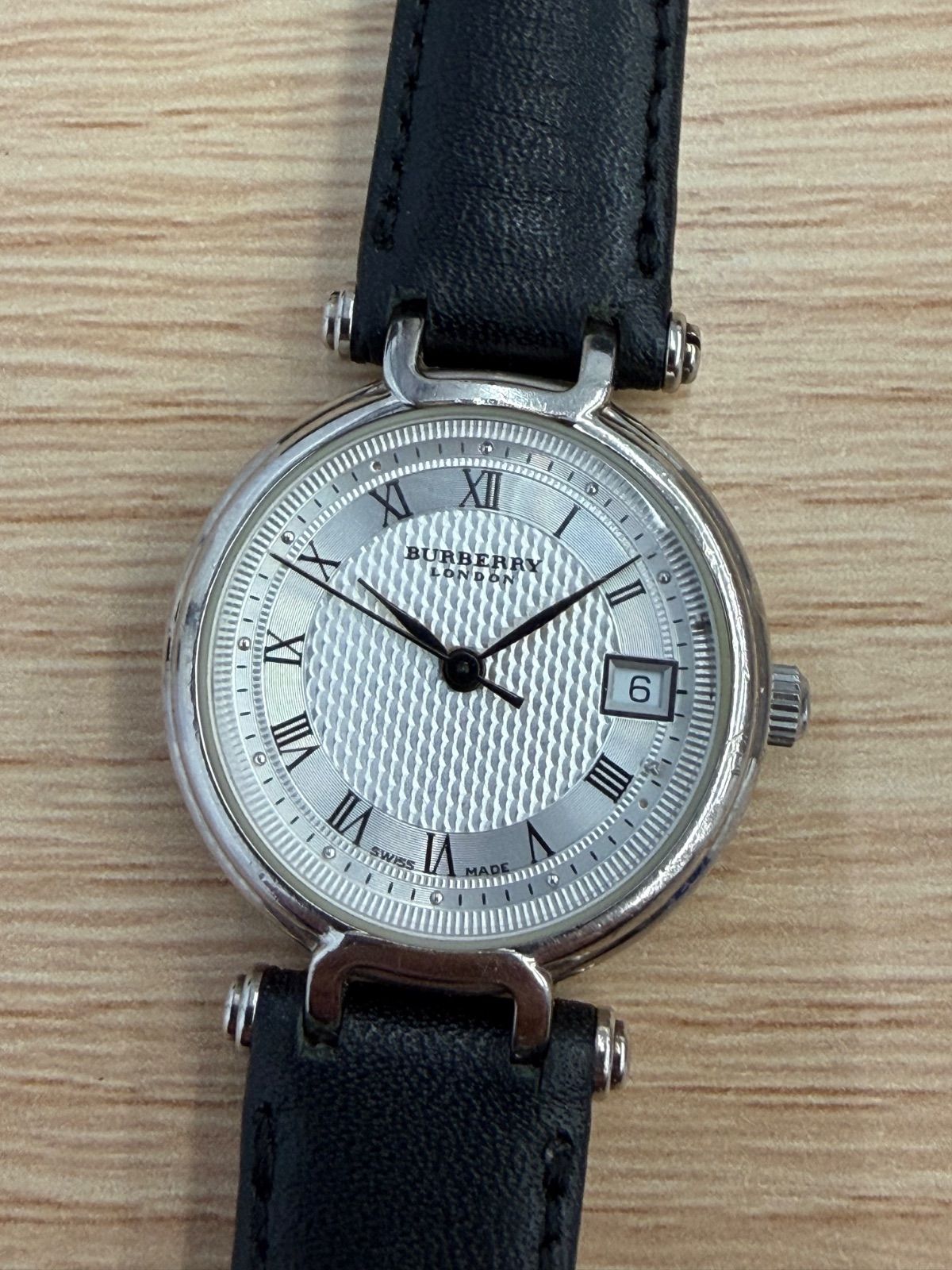 中古品・動作未確認】BURBERRY LONDON レディース腕時計11300L