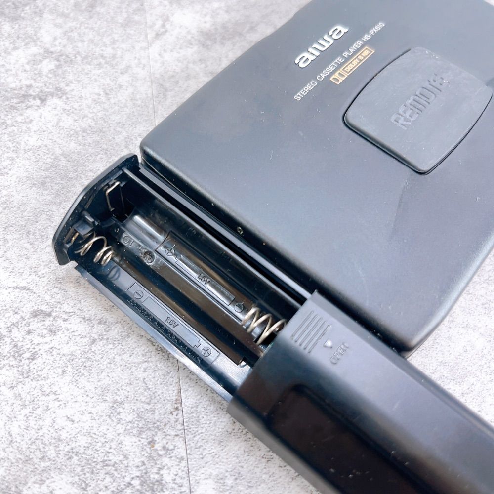 H-1016 aiwa ステレオカセットプレーヤー HS-PX610 ブラック ジャンク