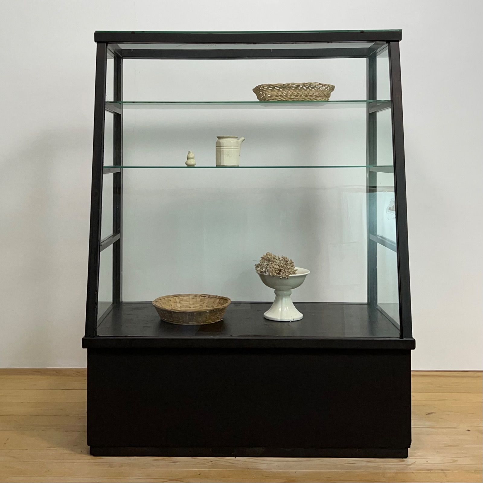 ショーケース ガラスケース ガラス棚 高さ約122㎝ M090 古道具