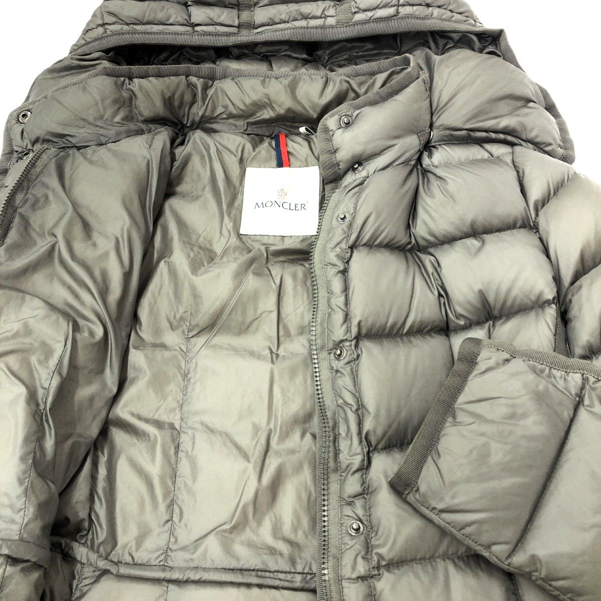 MONCLER グレー ダウンジャケット ロング丈 【公式通販】