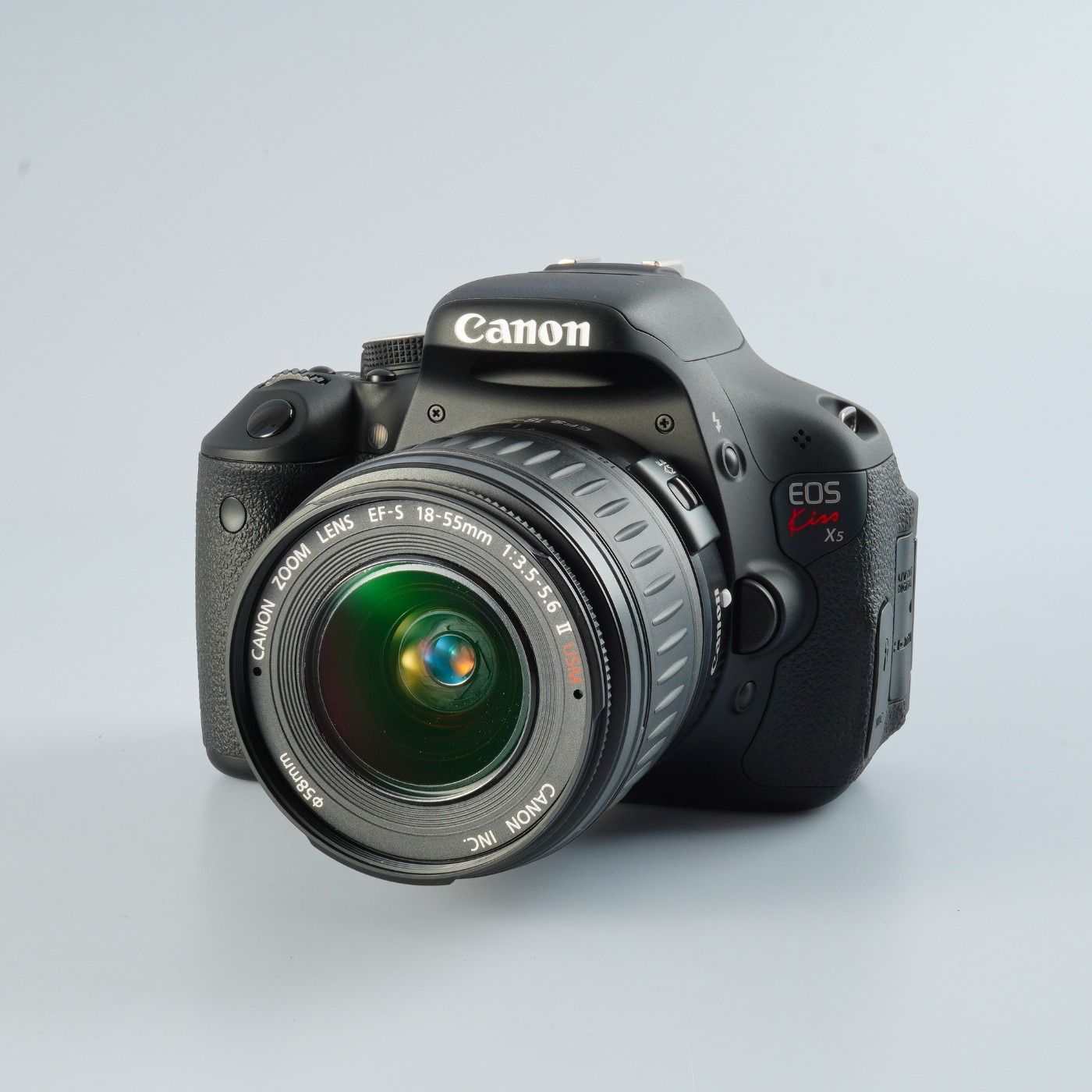 Canon キヤノン EOS Kiss X5 ( Rebel T3i ) + EF-S 18-55mm F/3.5-5.6