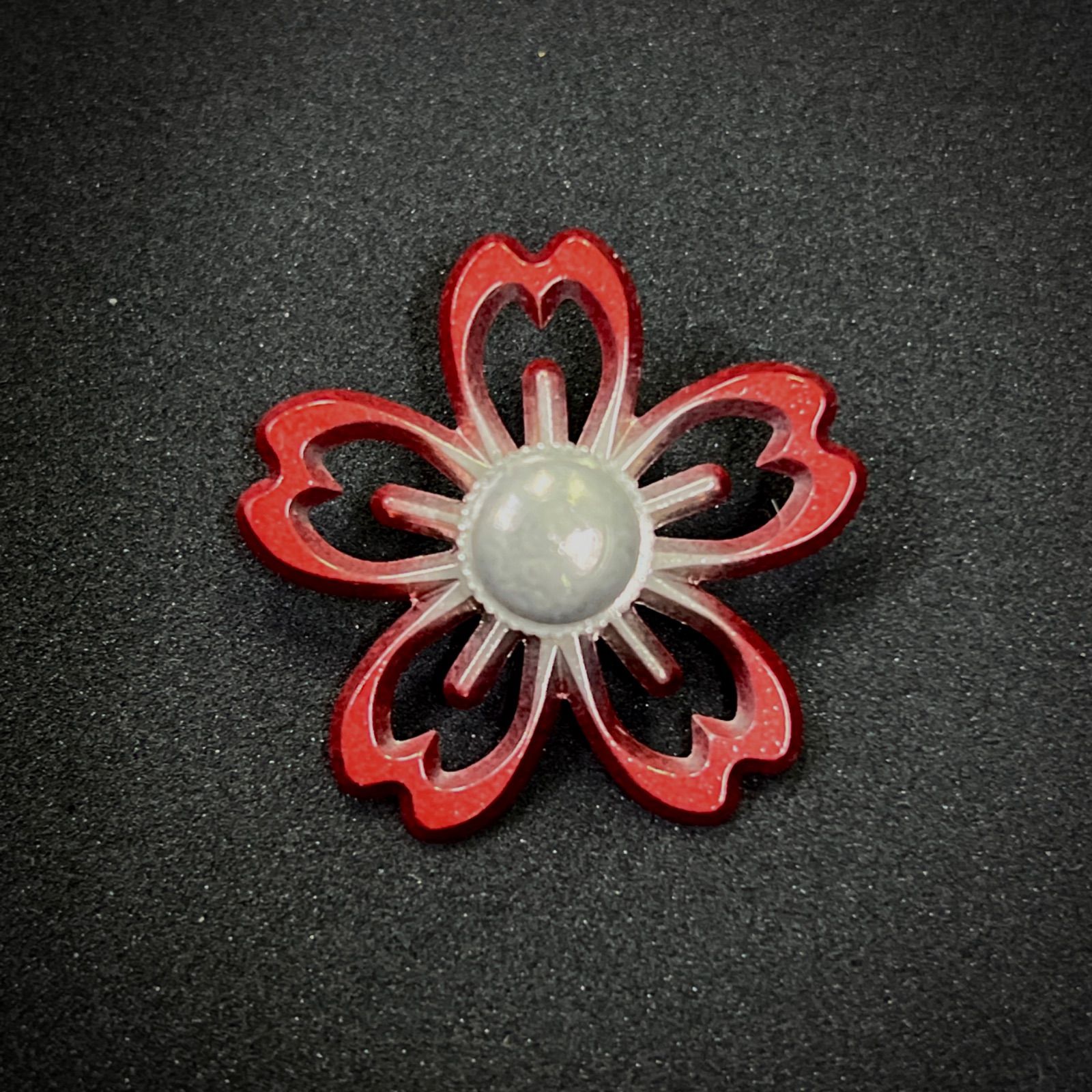 新品】 真鍮戦飾 プレミアム桜飾り 【情熱】 BoardDragonWorks - メルカリ