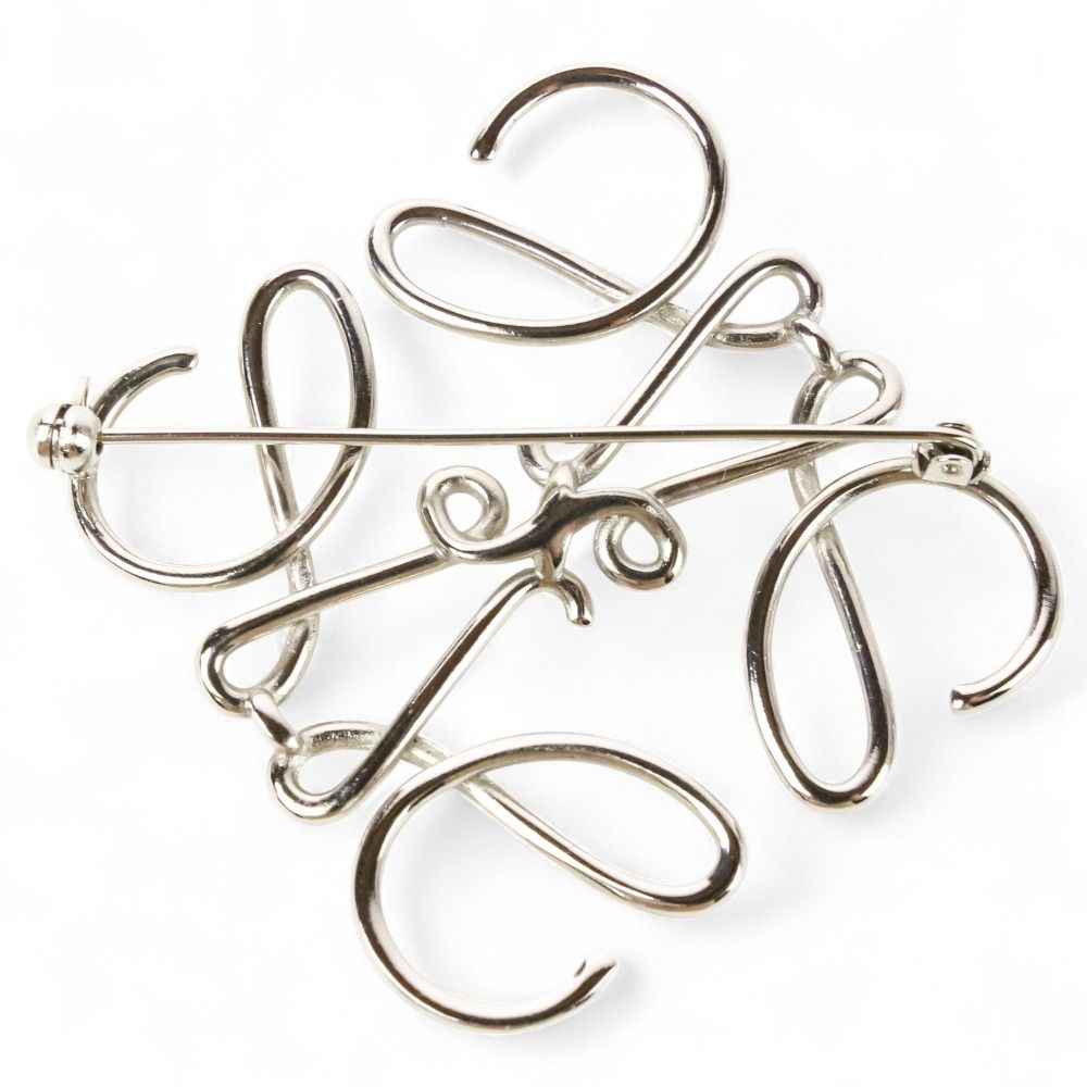 美品 LOEWE ロエベ アナグラム ブローチ ロゴモチーフ シルバーカラー